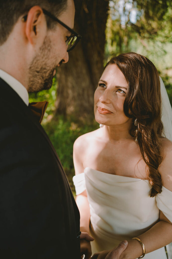 Dokumentarische Hochzeitsfotografie Ronja Fella: Hochzeitsreportage Eltville am Rhein