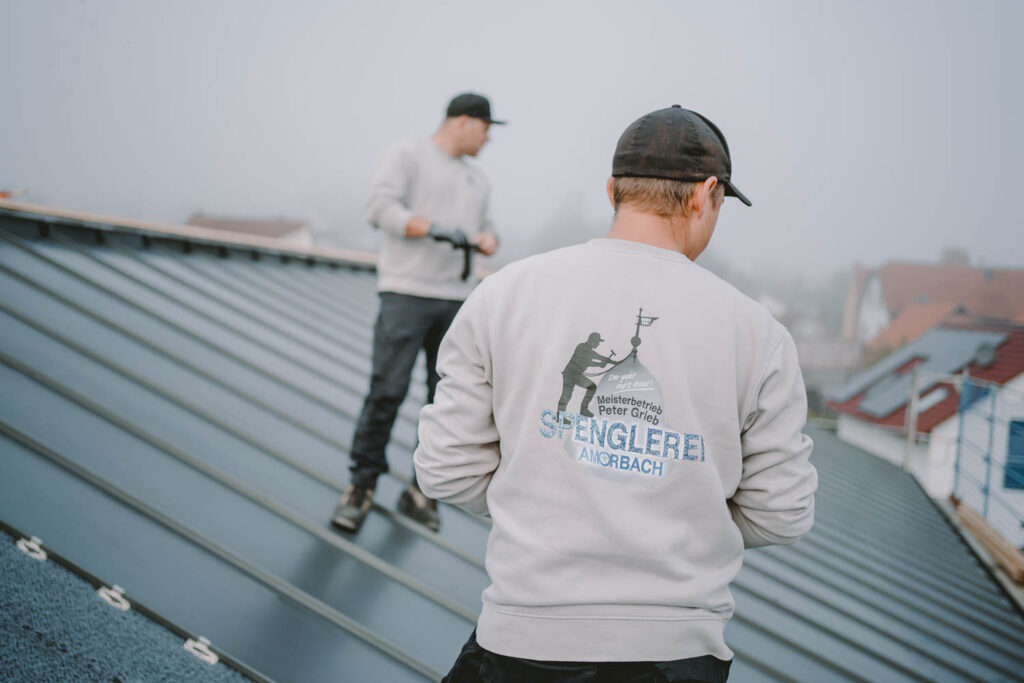 Authentische Businessfotografie begleitet Spengler bei der Arbeit